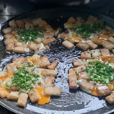 thap-cam-bot-khoai-mon-3-trung