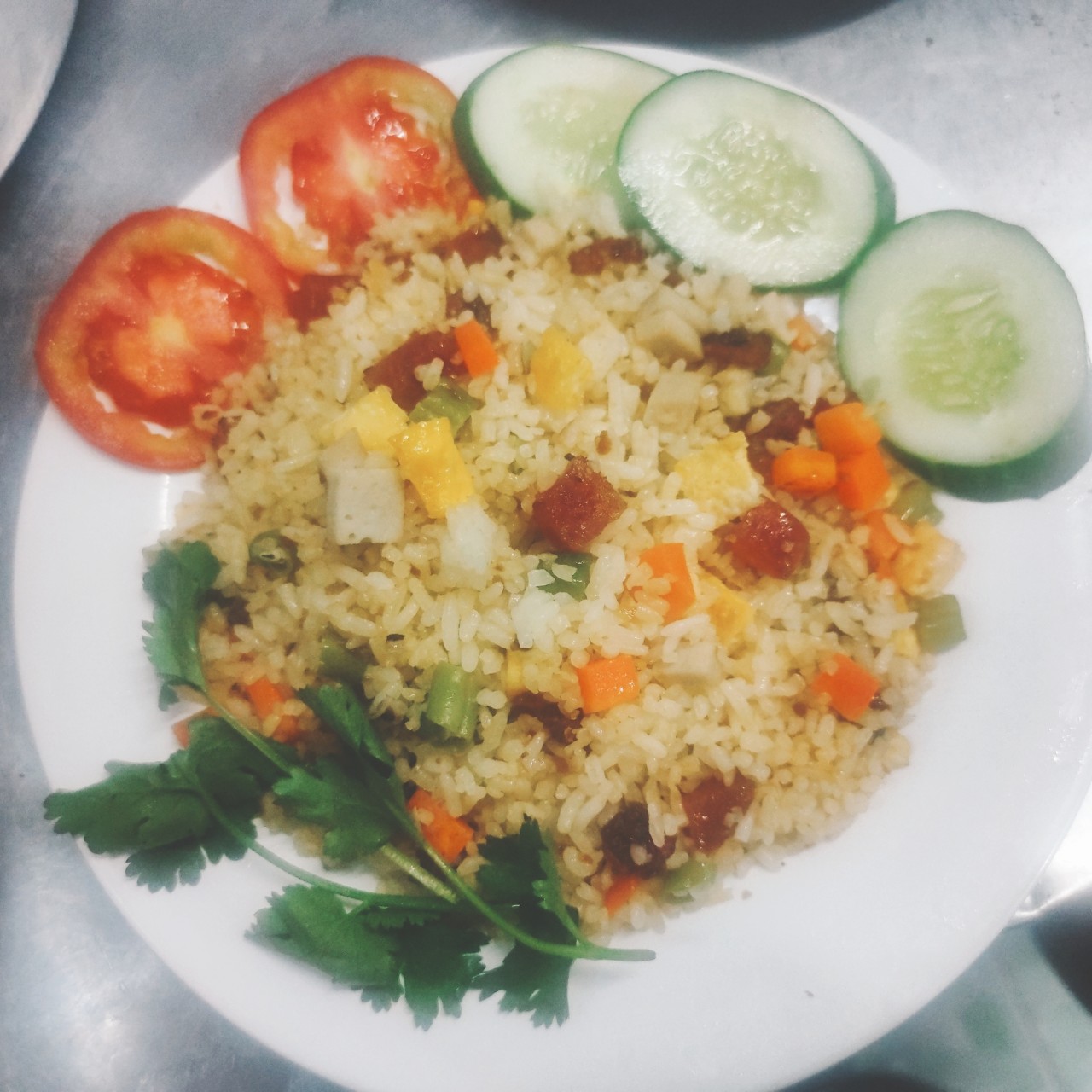 co-loan-com-ga-com-chien-duong-chau-thong-nhat