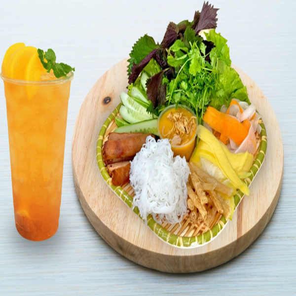 minh-huyen-nem-nuong-nha-trang-phan-van-truong