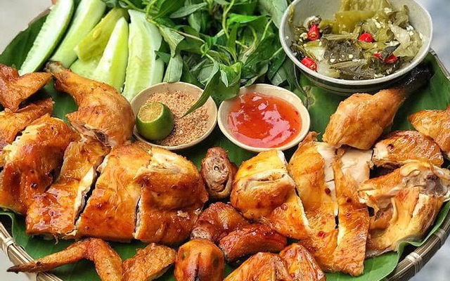 com-que-viet-nam-com-ngon-me-nau-truong-van-bang