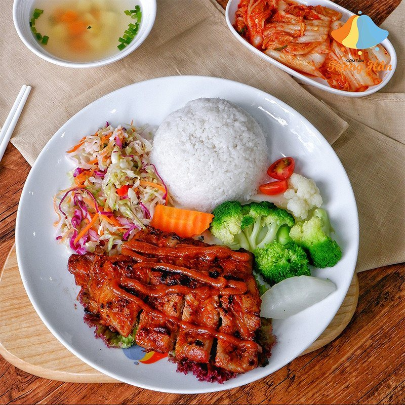 quan-com-co-hai-uong-so-10