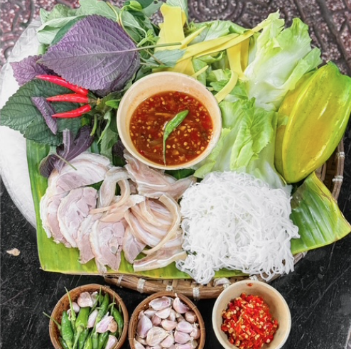 Phần 1 người - Bún Mắm Nêm Bắp Giò Tai Heo