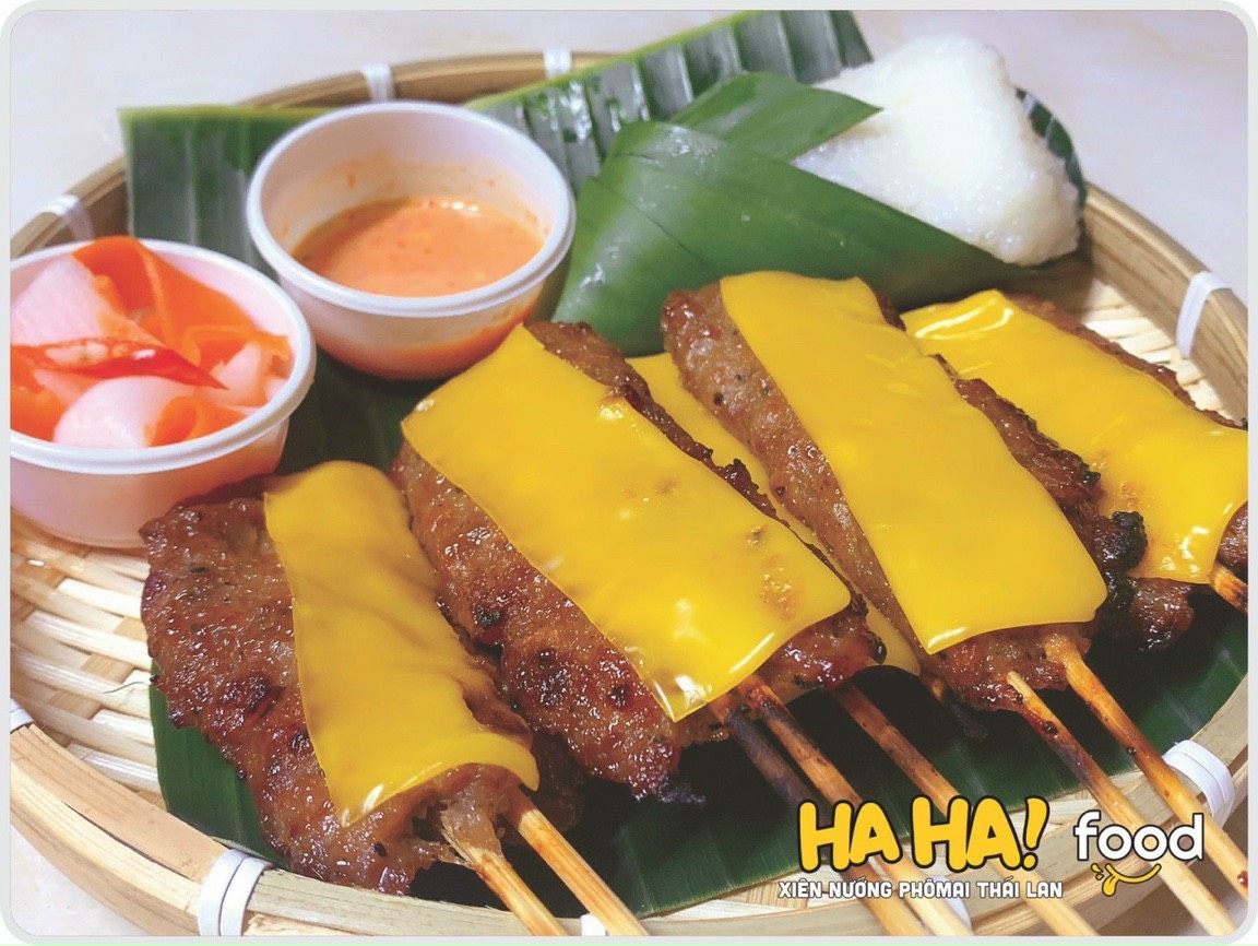 HaHa!-Food---Xiên-Nướng-Thái-Lan-&-Mì-Tương-Đen---Đường-Số-2