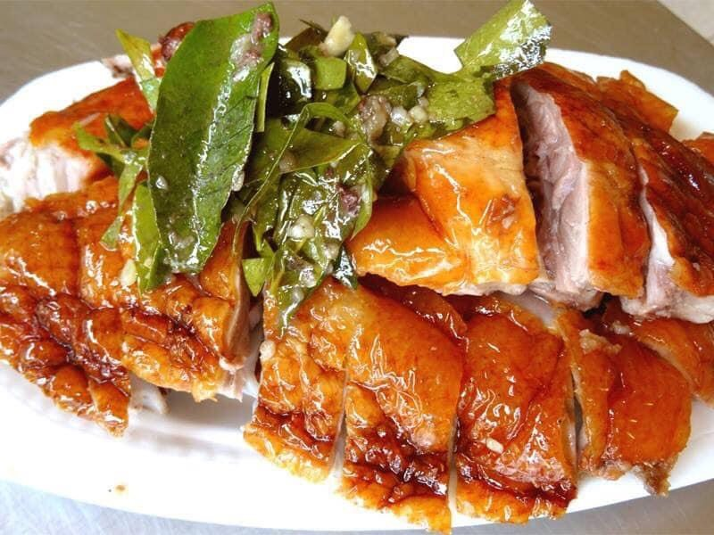 Lợn-Sữa-Quay-Móc-Mật-Phúc-Trọc---Lĩnh-Nam
