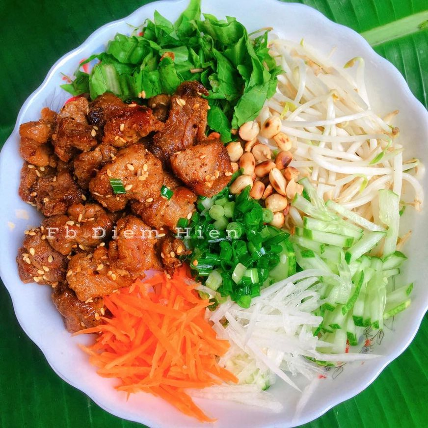 gia-han-banh-mi-banh-hoi-heo-quay-hiep-thanh-13