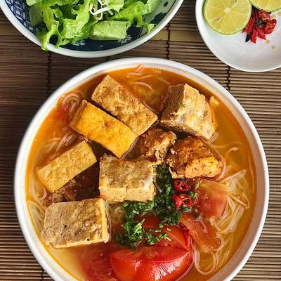 bun-rieu-co-lien-ngoc-lam