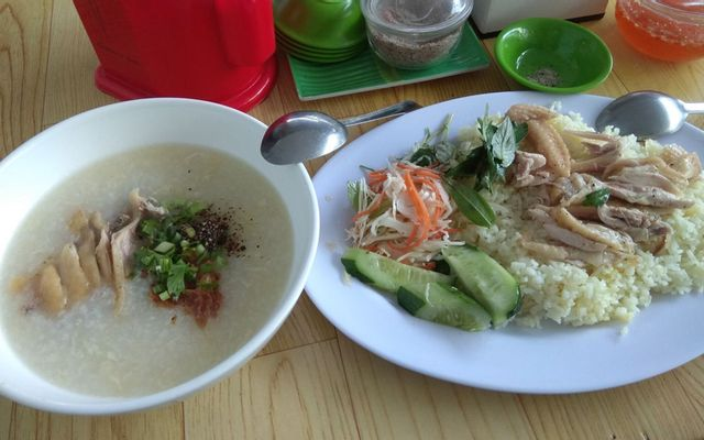 quan-loan-ga-ta-vit-ta-hiep-binh