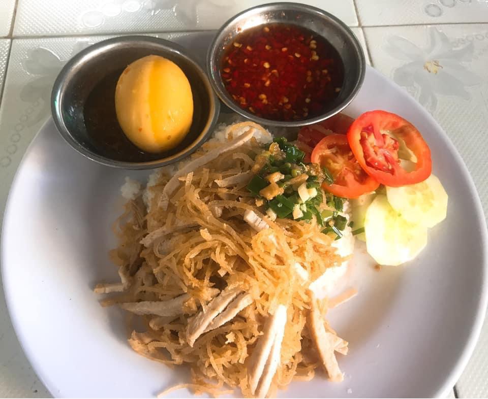 com-tam-bi-trung-kho