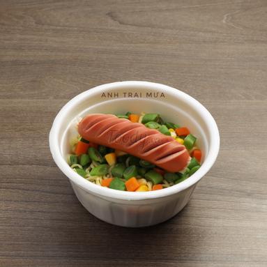 my-tron-indomie-xuc-xich