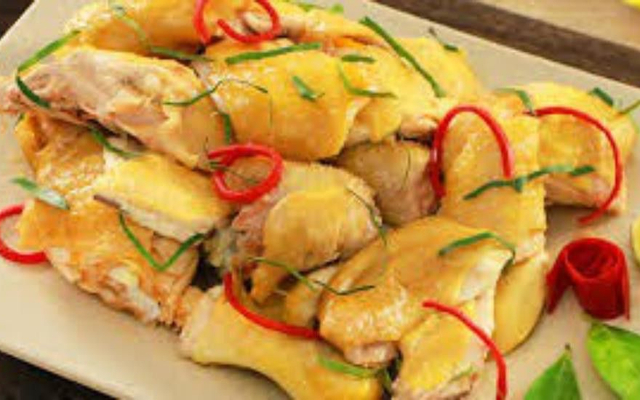 ngoc-anh-ga-luoc-ga-u-muoi-hoa-tieu-uong-lang