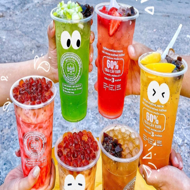 tiem-vitamin-nuoc-ep-tra-hoa-qua-hat-chia-o-ong-lam