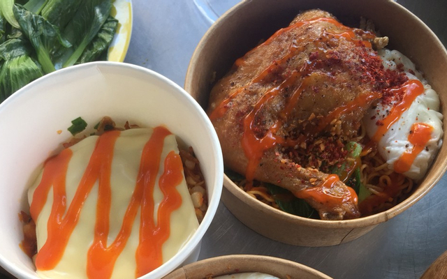 quan-co-nhi-com-bun-bo-ang-van-ngu