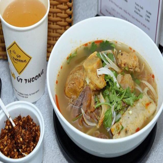 bun-bo-ut-thoong-thong-nhat