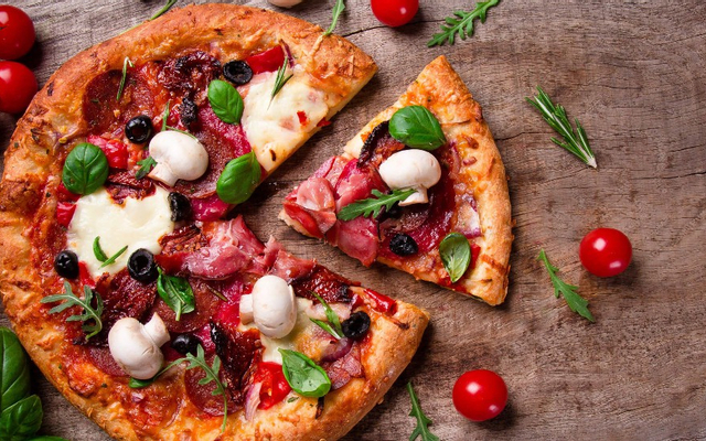 Pizza-Củi---Đông-Bắc