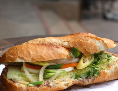 banh-mi-a-hao-van-than