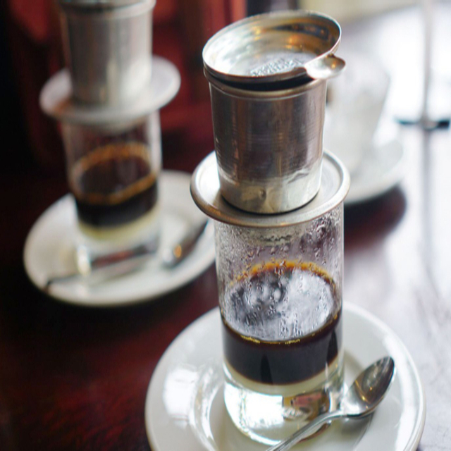 ca-phe-tran-tran-binh-trong