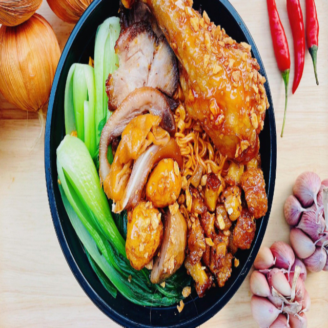 Giòn-Giòn---Mì-Trộn-Tóp-Mỡ-Mắm-Tỏi-&-Cơm-Gà-Xối-Mỡ---Nguyễn-Sỹ-Sách
