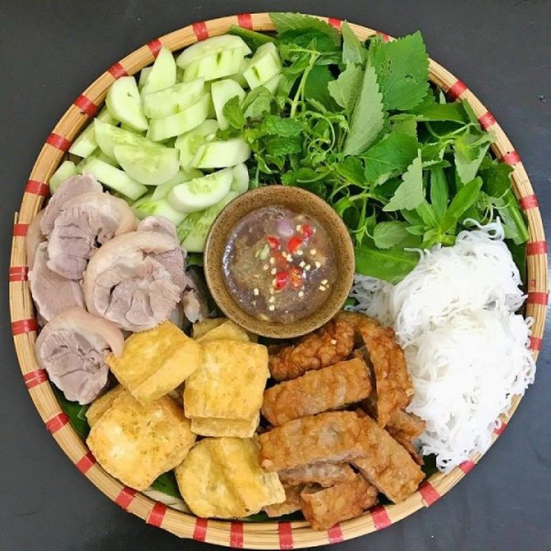 Bún-Đậu-Reng-Reng---Gò-Dầu