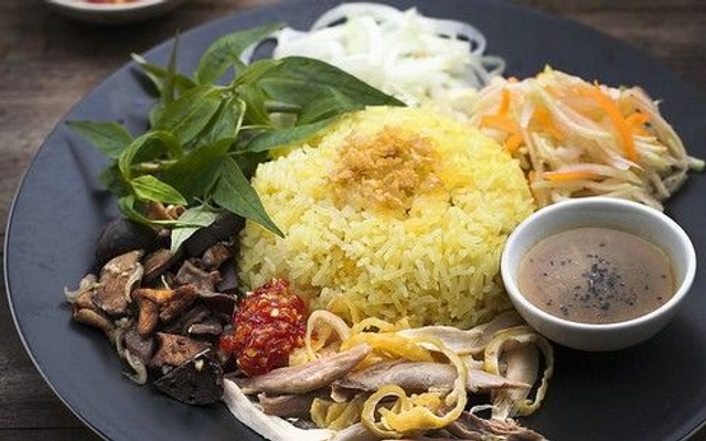 com-ga-hoi-an-madam-dan-8688-nguyen-van-loc