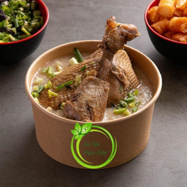 chao-ga-ri-1-4-con-ham-hat-sen-tao-o