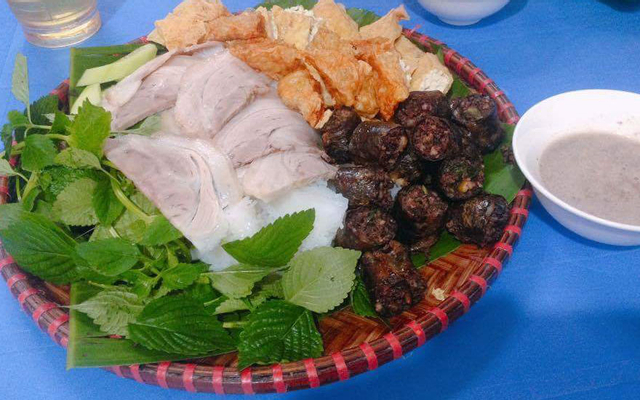 co-chin-bun-au-met-e-to-hoang