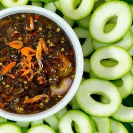 Xoài non kèm mắm ruốc loại 1