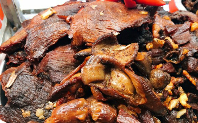 Hải---Nộm-Bò-Khô---Thái-Phiên