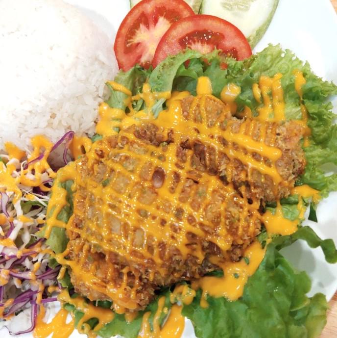 com-ca-basa-chien-xu