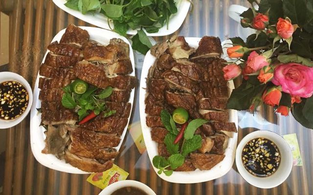 Tùng-Vịt---Vịt-Quay-Lạng-Sơn---Hàng-Chiếu