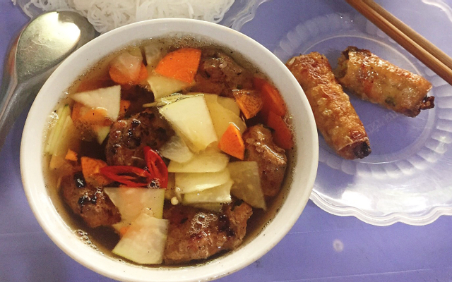 Ngọc-Thoa---Bún-Chả-Nem-Rán---Nguyễn-Viết-Xuân