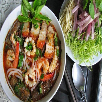 bun-mam-mien-tay-di-7-pham-van-chi