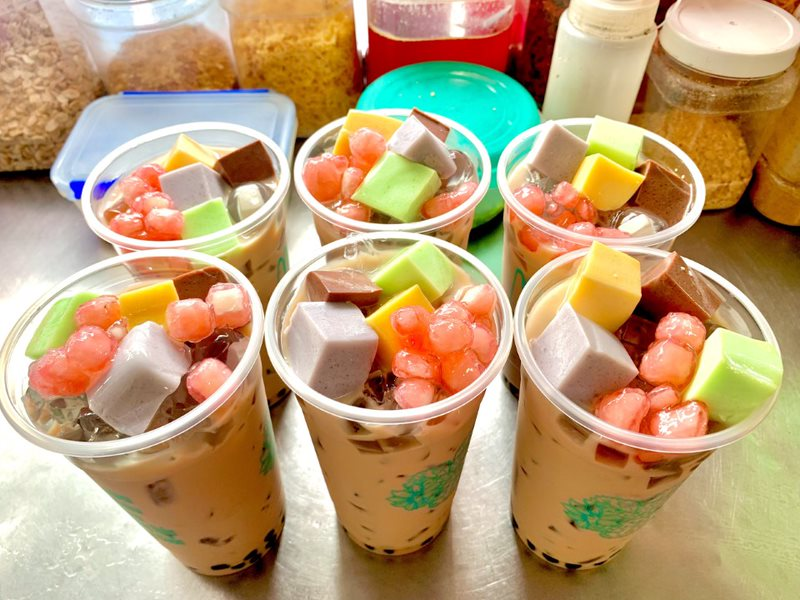 ht-milk-tea-tra-sua-an-vat-nguyen-thi-ai