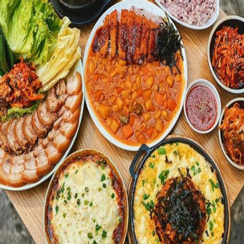 Hình ảnh Clover Korean House Food - Võ Thị Sáu