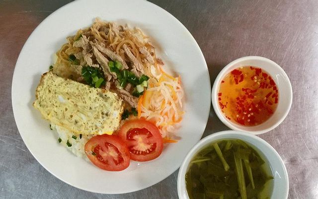 quan-com-2-mon-au-co