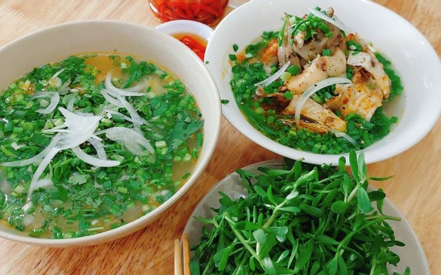 Bánh-Canh-Cá-Lóc-Nguyễn-Thương---169-Đường-Số-8