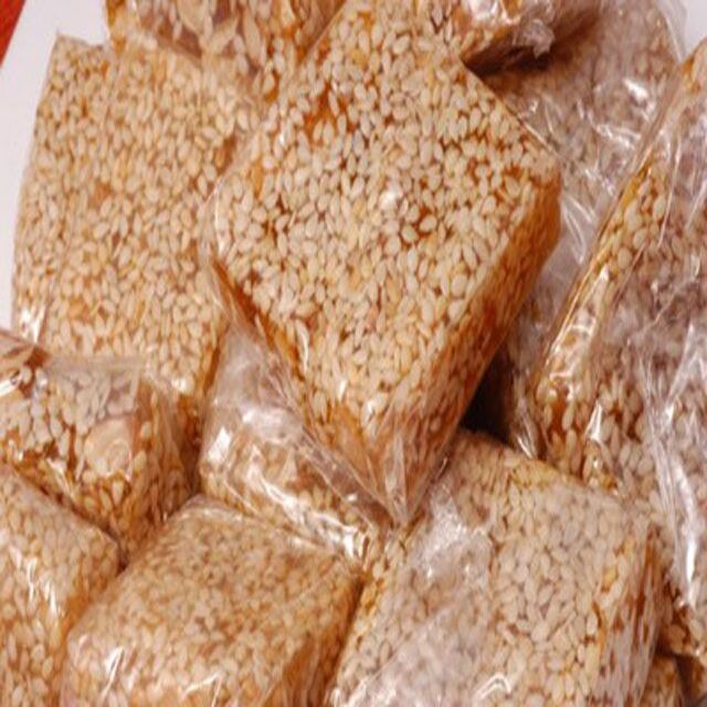 trieu-minh-hiep-tiem-banh-nguoi-hoa-binh-tay