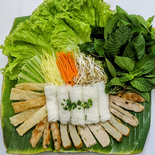 nem-nuong-neem-sauce-cach-mang-thang-tam