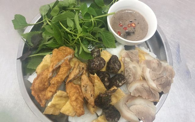 thom-bun-au-cau-giay