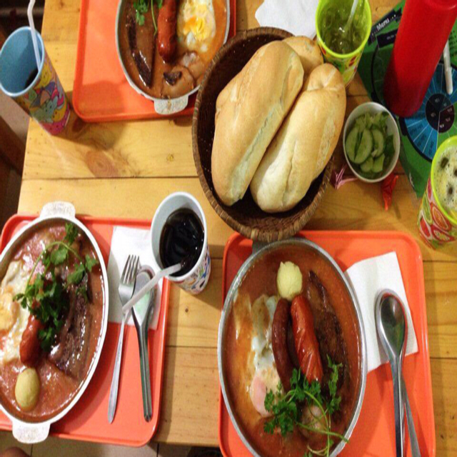 banh-my-chao-hoc-vien-le-van-hien