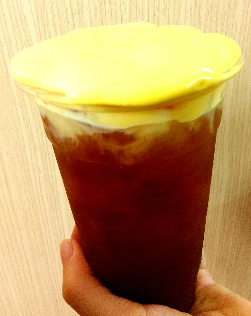 hong-tra-kem-trung-ly-lon-700ml