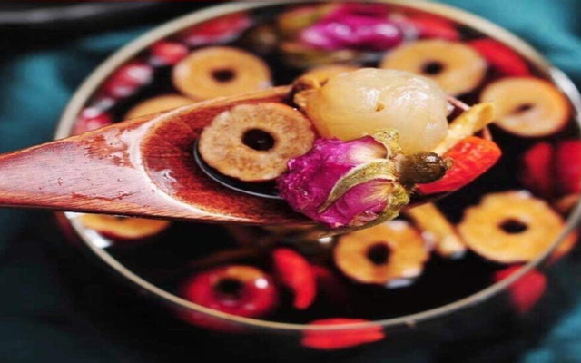 yuri-coffee-oan-tran-nghiep