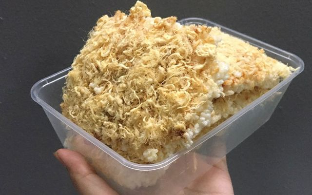 ba-tuan-com-chay-cha-bong-cach-mang-thang-8