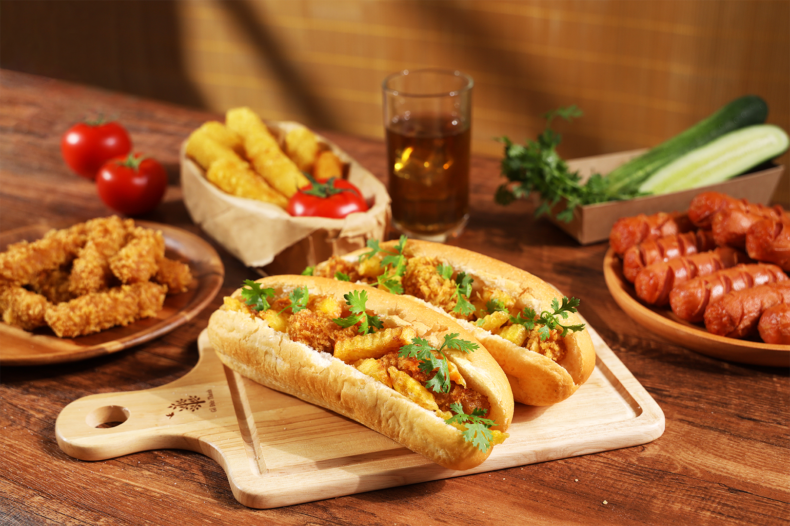 Xưởng-Ăn-Vặt---Bánh-Mì-&-Nem-Chua-Rán---Thành-Công