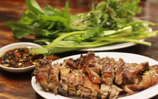 vit-ngoc-hop-50-ai-linh