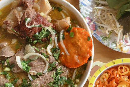 Nhỏ-Bún-Bò-Since-2001---Âu-Cơ