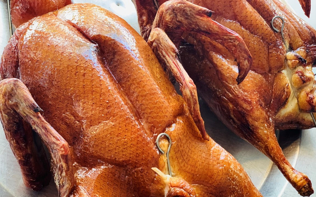 quan-ech-ngon-inh-cong