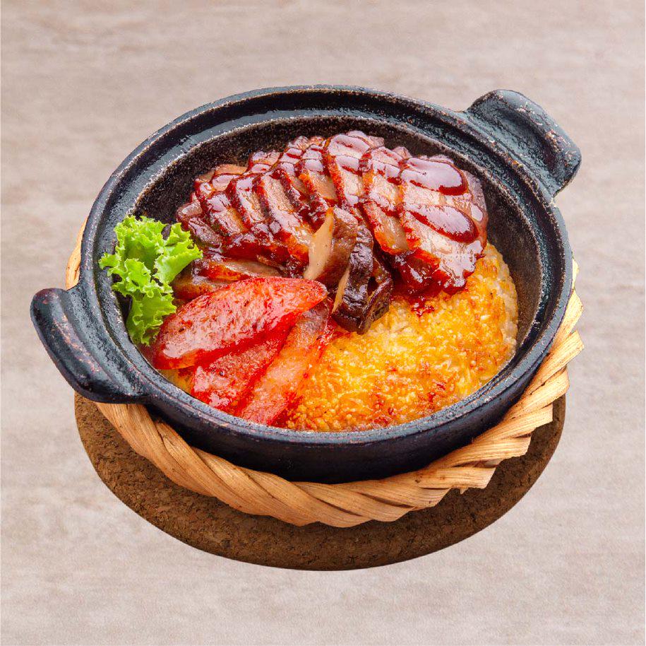 com-nieu-thit-sot-bbq