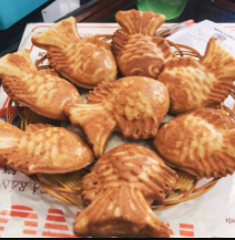 set-6-banh-ca-truyen-thong-nhan-xuc-xich