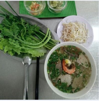 hu-tieu-nam-vang-truong-phat-truong-cong-inh
