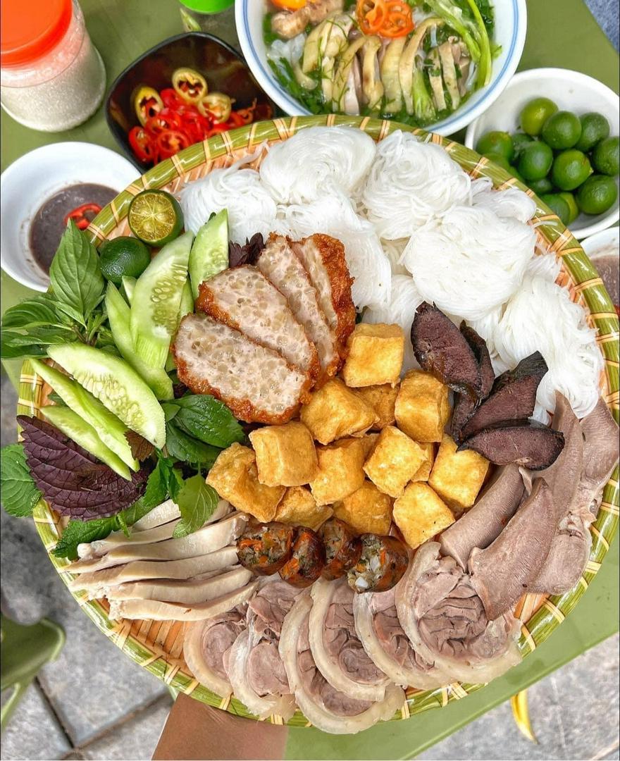 set-bun-au-long-thap-cam-nho